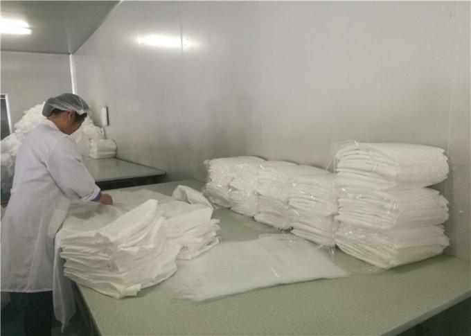 Το FDA ενέκρινε μίας χρήσης ρευστό ανθεκτικό εσθήτων χειρουργικών επεμβάσεων για το λειτουργούν δωμάτιο